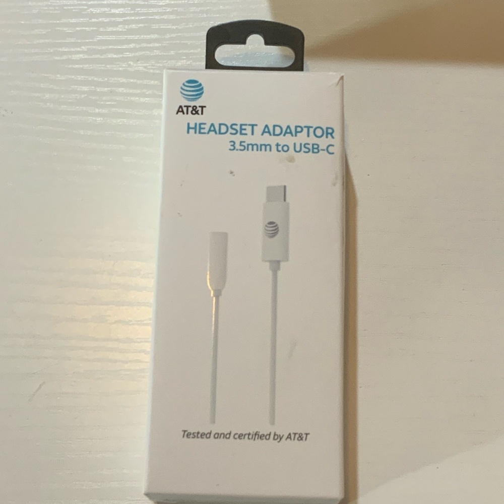 AT&T White 3.5mm to USB-C Headset Adapter